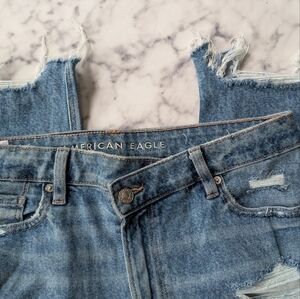 American Eagle Outfitters Distressed Light Blue Jeans